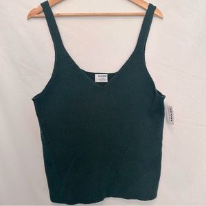 5/$20 SALE🎉 NEW Old Navy 2X green sweater tank